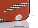 Sacoches  Chamrousse  C03 Chaudron  1298v2  - Finitions  Vichy  Noir et Blanc - Fixation par sangles cuirs - pour Mobylette Motobcane AV89 / SP50 / SPR (la paire)