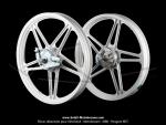 Roues (Jantes) avants / arrires compltes - 17  x 1,6 - Blanches - type Bernardi - pour Peugeot 103 MVL / VOGUE (la paire)