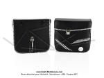 Sacoches  Chamrousse  C03 Noires - Finitions  Vichy  Noir et Blanc - Fixation par sangles cuirs - pour Mobylette Motobcane / MBK / Peugeot (tous modles) (la paire)