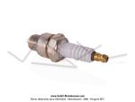 Bougie Champion L82C (Culot court) pour Mobylette Motobcane Motoconfort MBK Peugeot